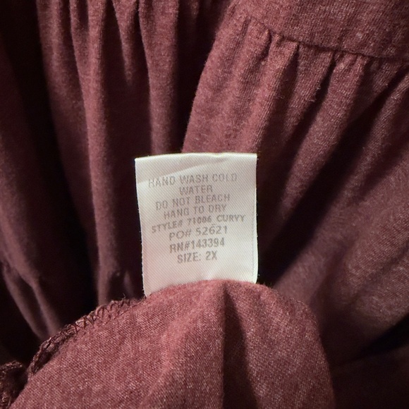 Maternity Bundle - Top (x1) and Dress (x1) - Picture 8 of 12